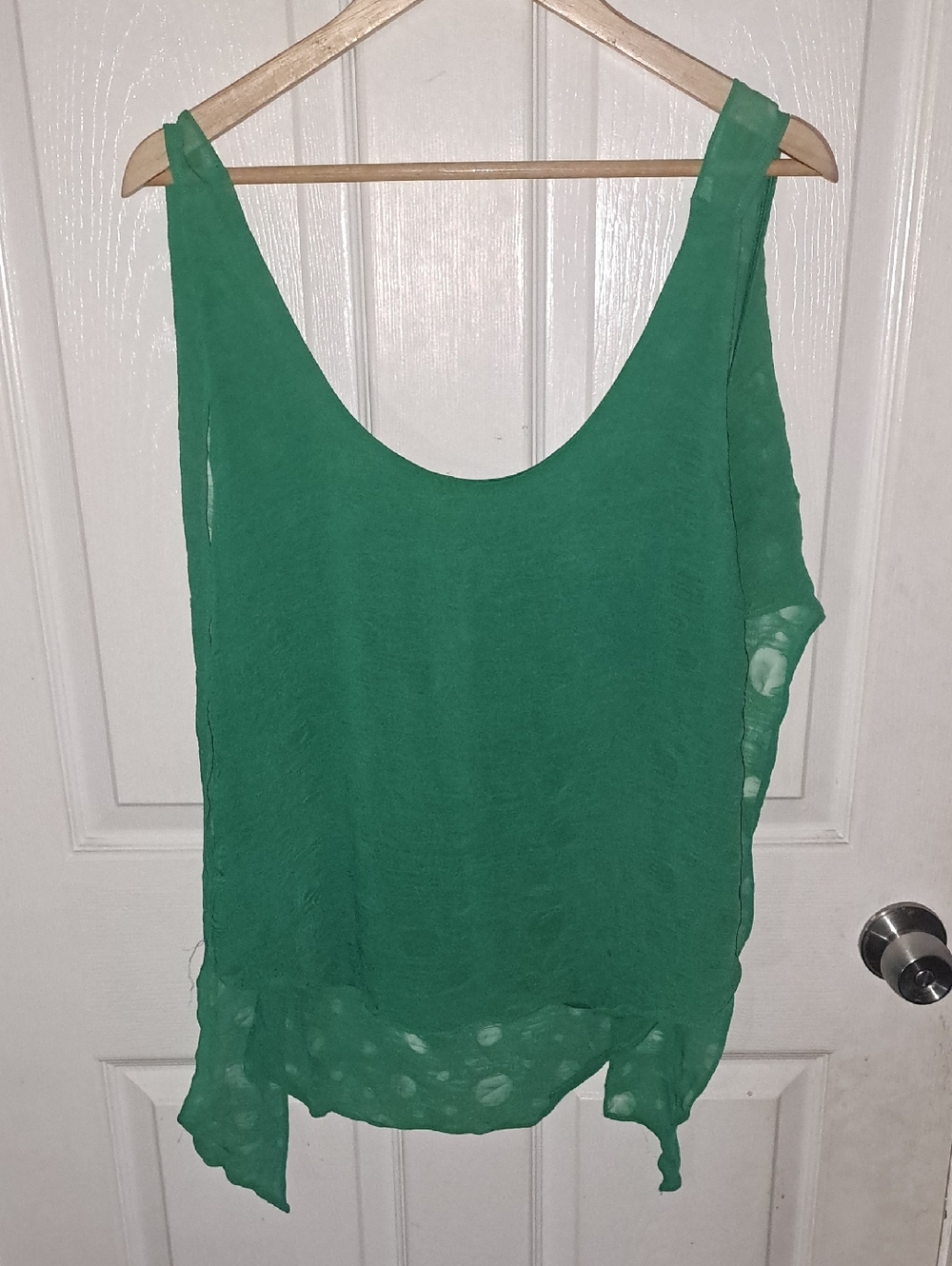 Anna Grace Green Sheer Sleeveless Chiffon Camisole